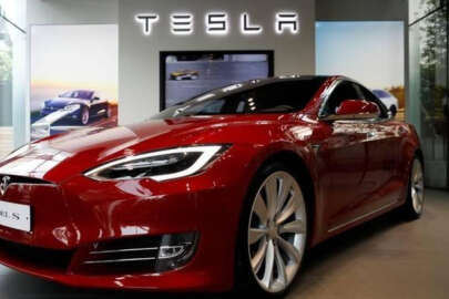 Tesla hisseleri hızlı geriledi