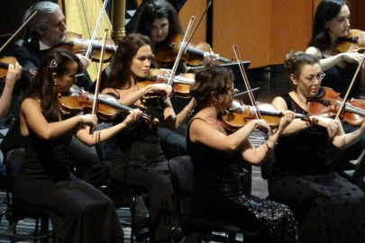 BURSA, MUHTEŞEM BİR KONSERLE SENFONİ SEZONUNA “MERHABA” DEDİ