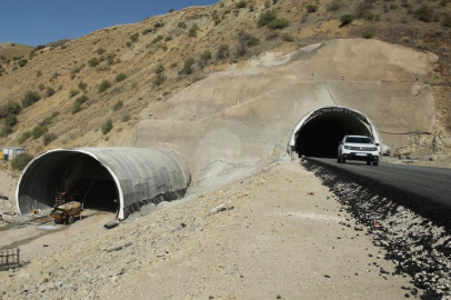 Yüksekova-Yeni Köprü Yolu T-1 Tüneli açılışa hazırlanıyor